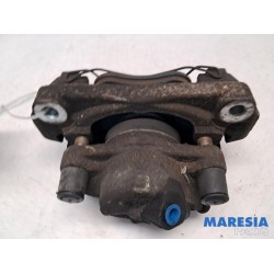 Renault - Captur - Front brake calliper, left