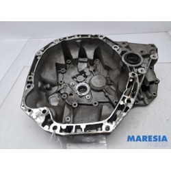 Renault - Clio - Gearbox casing