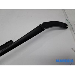 Renault - Captur - Front wiper arm