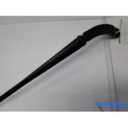 Renault - Captur - Front wiper arm