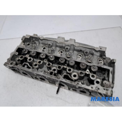 Citroen - DS3 - Cylinder head