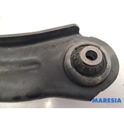 Renault - Clio - Front lower wishbone, right