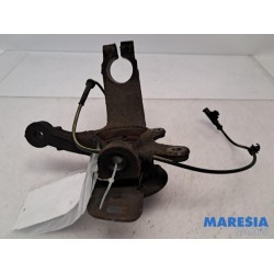 Peugeot - 107 - Achsschenkel links vorne