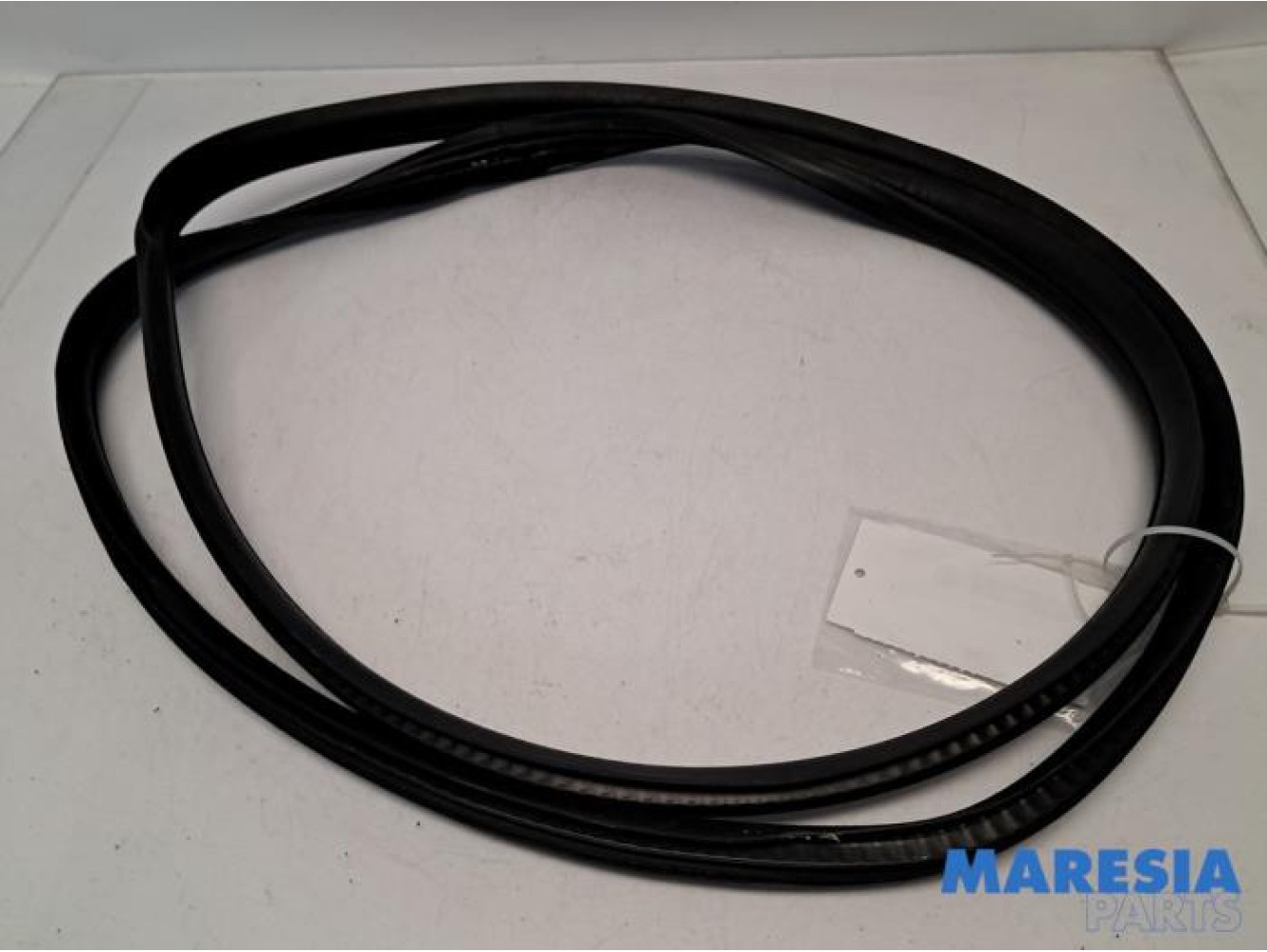 Peugeot - 107 - Türgummi 4-türig links vorne