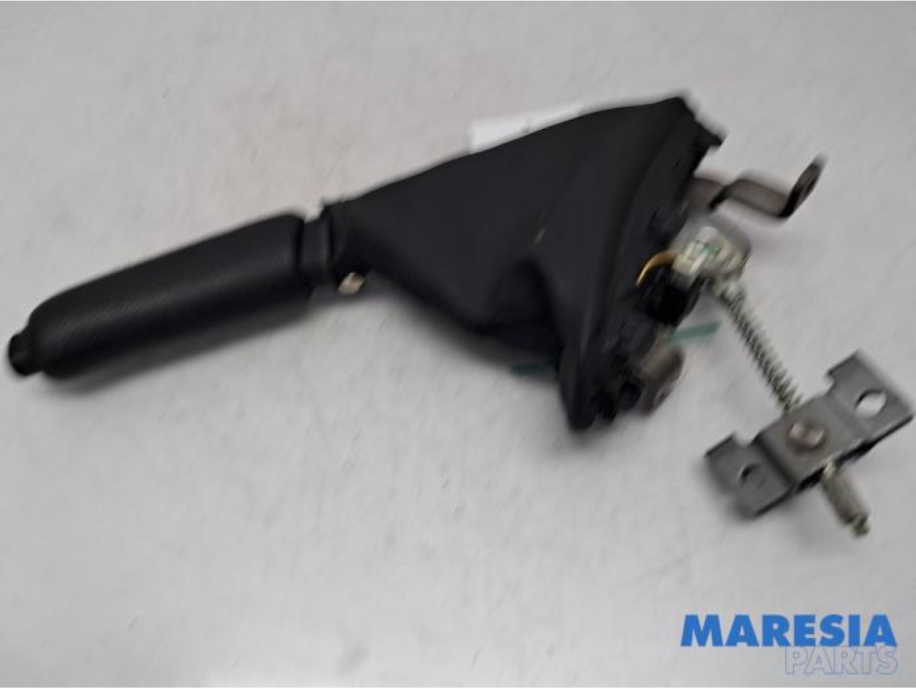Alfa Romeo - Mito - Parking brake lever