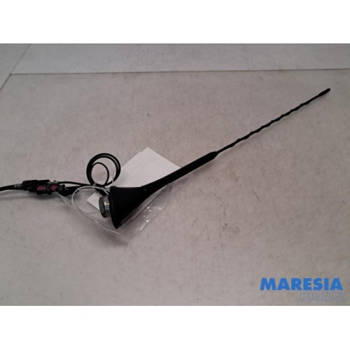 Alfa Romeo - Mito - Antenne