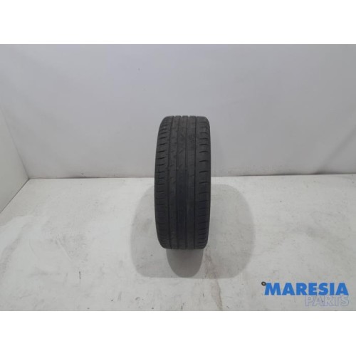Fiat - 500 Abarth - Tyre