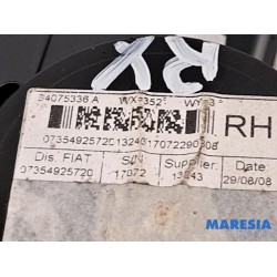 Fiat - 500 - Front seatbelt, right