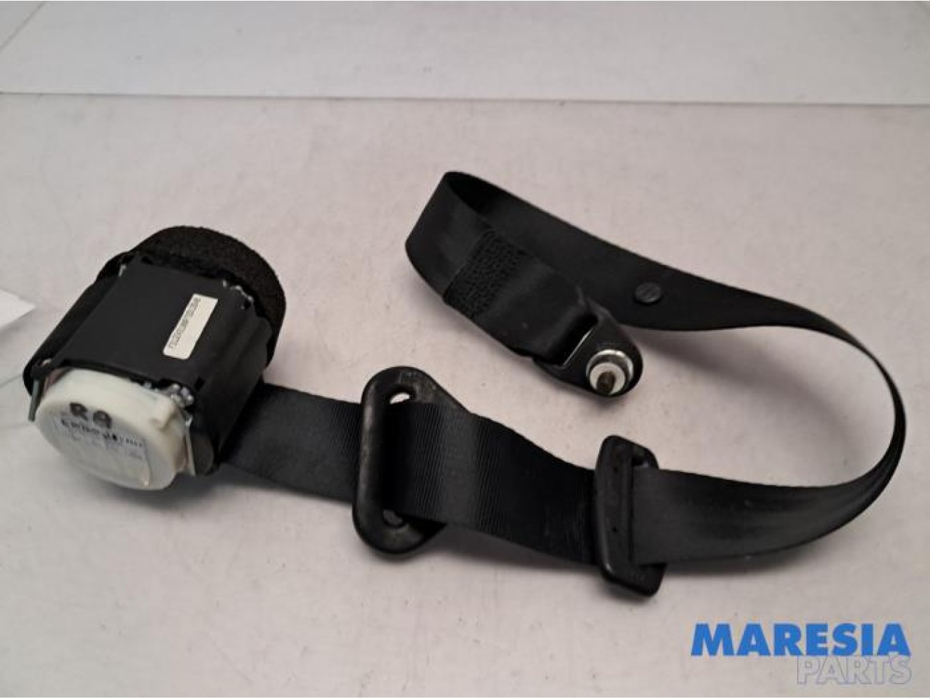 Fiat - 500 - Rear seatbelt, right