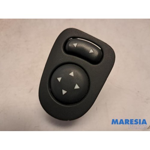 Fiat - 500 - Mirror switch