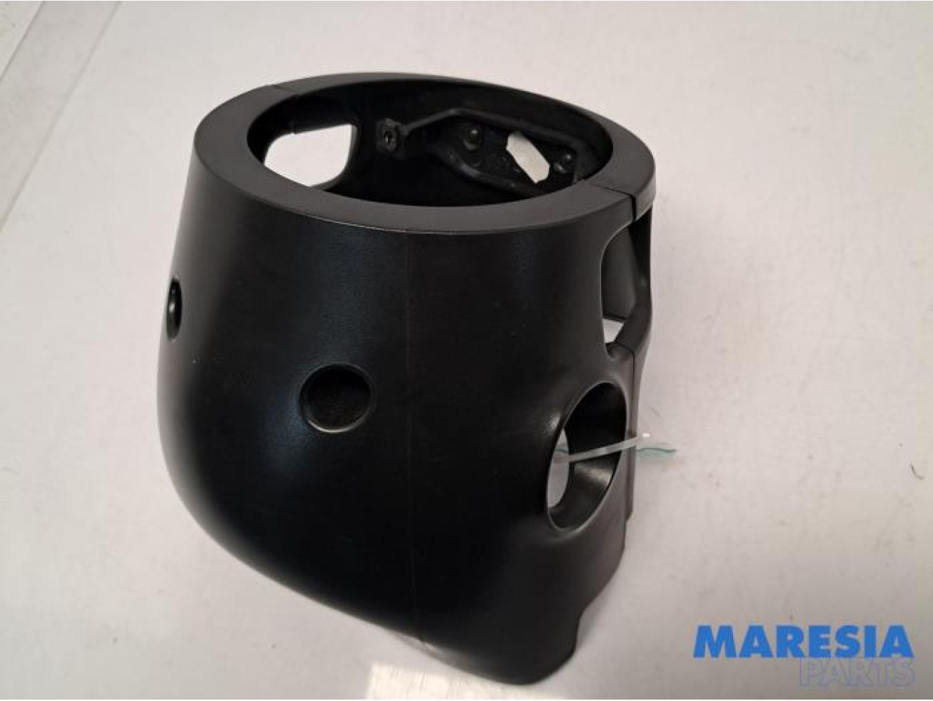 Fiat - 500 - Steering column cap