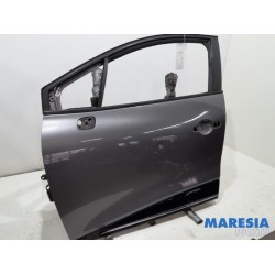 Renault - Clio - Door 4-door, front left