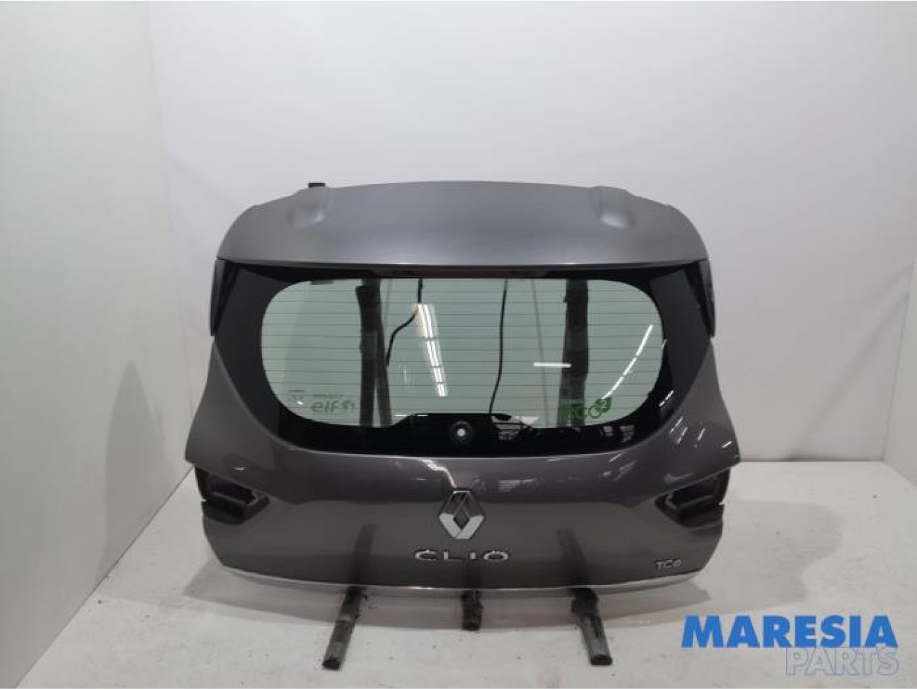 Renault - Clio - Tailgate