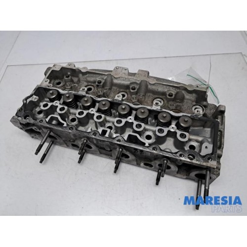 Citroen - DS3 - Cylinder head