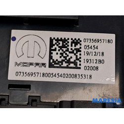 Fiat - 500 Abarth - AUX / USB connection