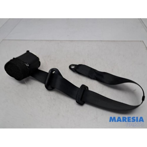 Fiat - 500 - Sicherheitsgurt links hinten