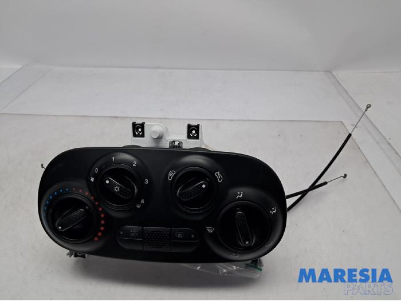 Fiat - 500 - Heater control panel