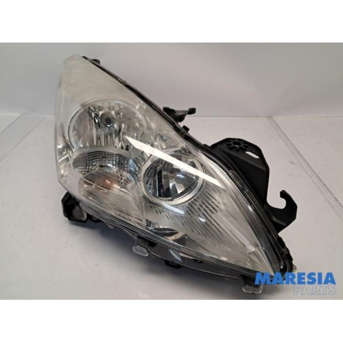 Peugeot - 3008 - Headlight, right