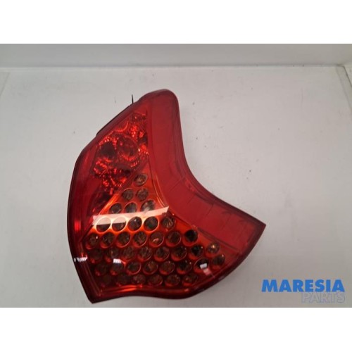Peugeot - 3008 - Taillight, right