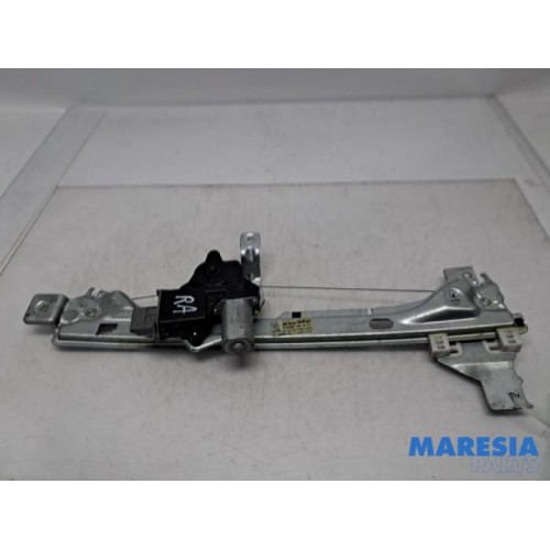 Peugeot - 3008 - Rear door window mechanism 4-door, right
