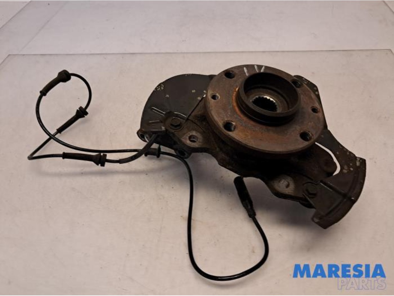 Fiat - 500 - Knuckle, front left