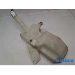 Fiat - 500 - Front windscreen washer reservoir
