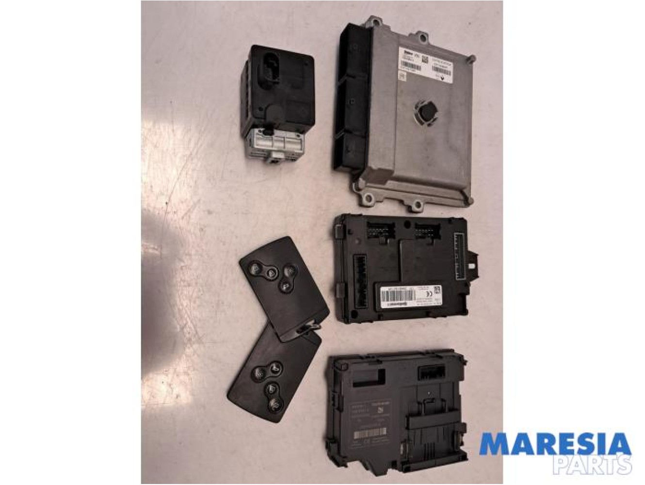 Renault - Clio - Engine management computer