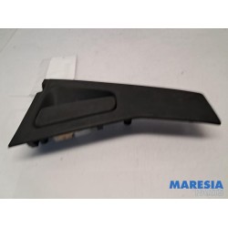 Renault - Clio - Rear door handle 4-door, right