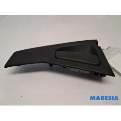 Renault - Clio - Rear door handle 4-door, left