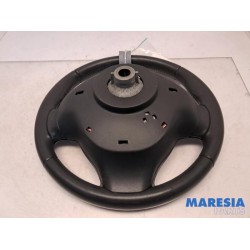 Renault - Clio - Steering wheel