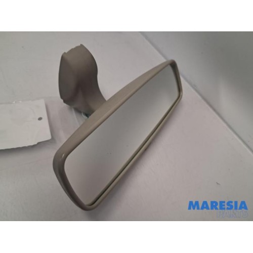 Renault - Clio - Rear view mirror