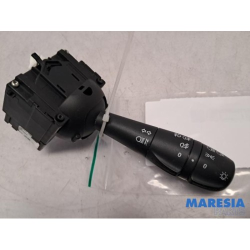 Renault - Clio - Wiper switch