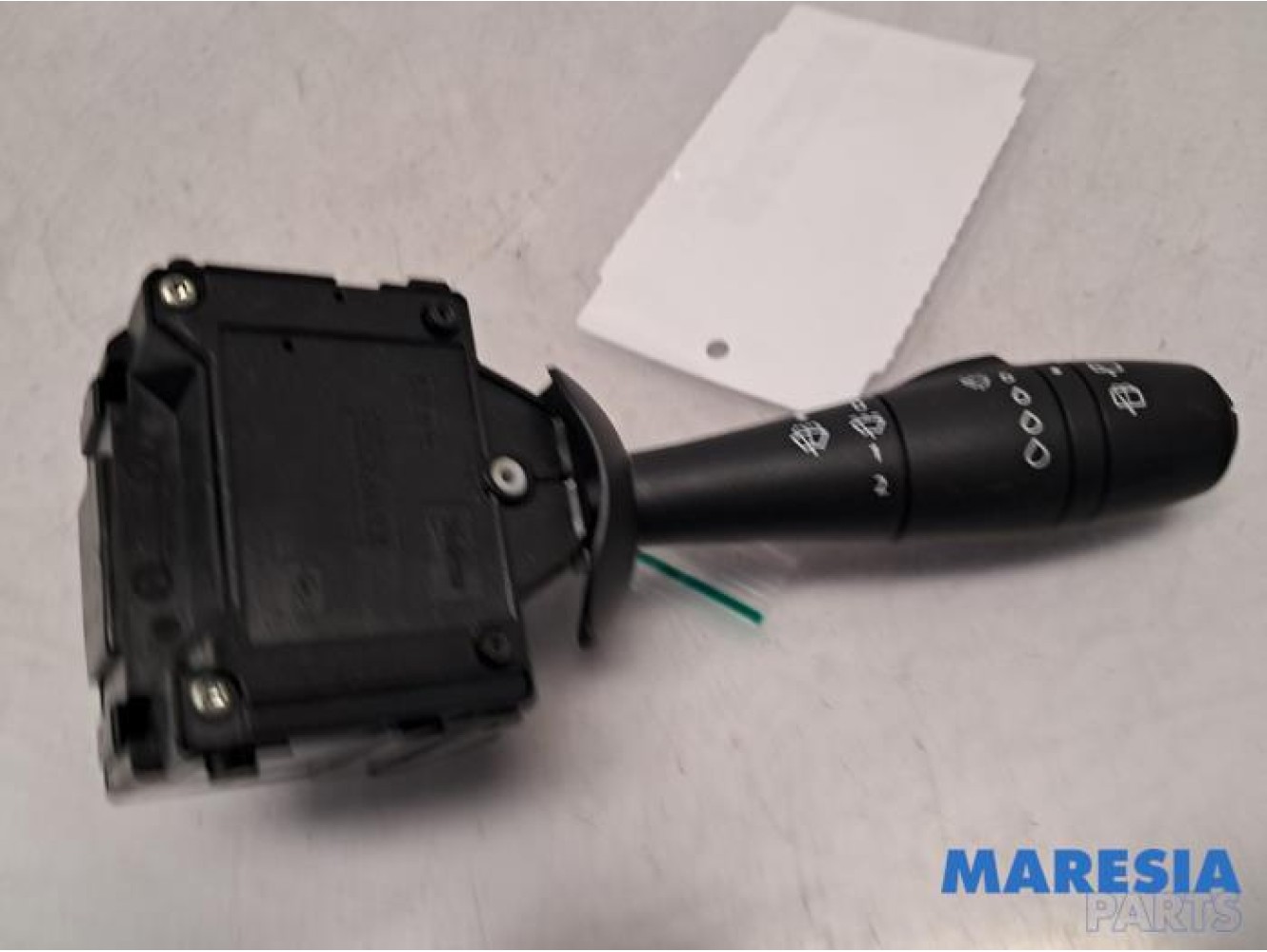 Renault - Clio - Indicator switch