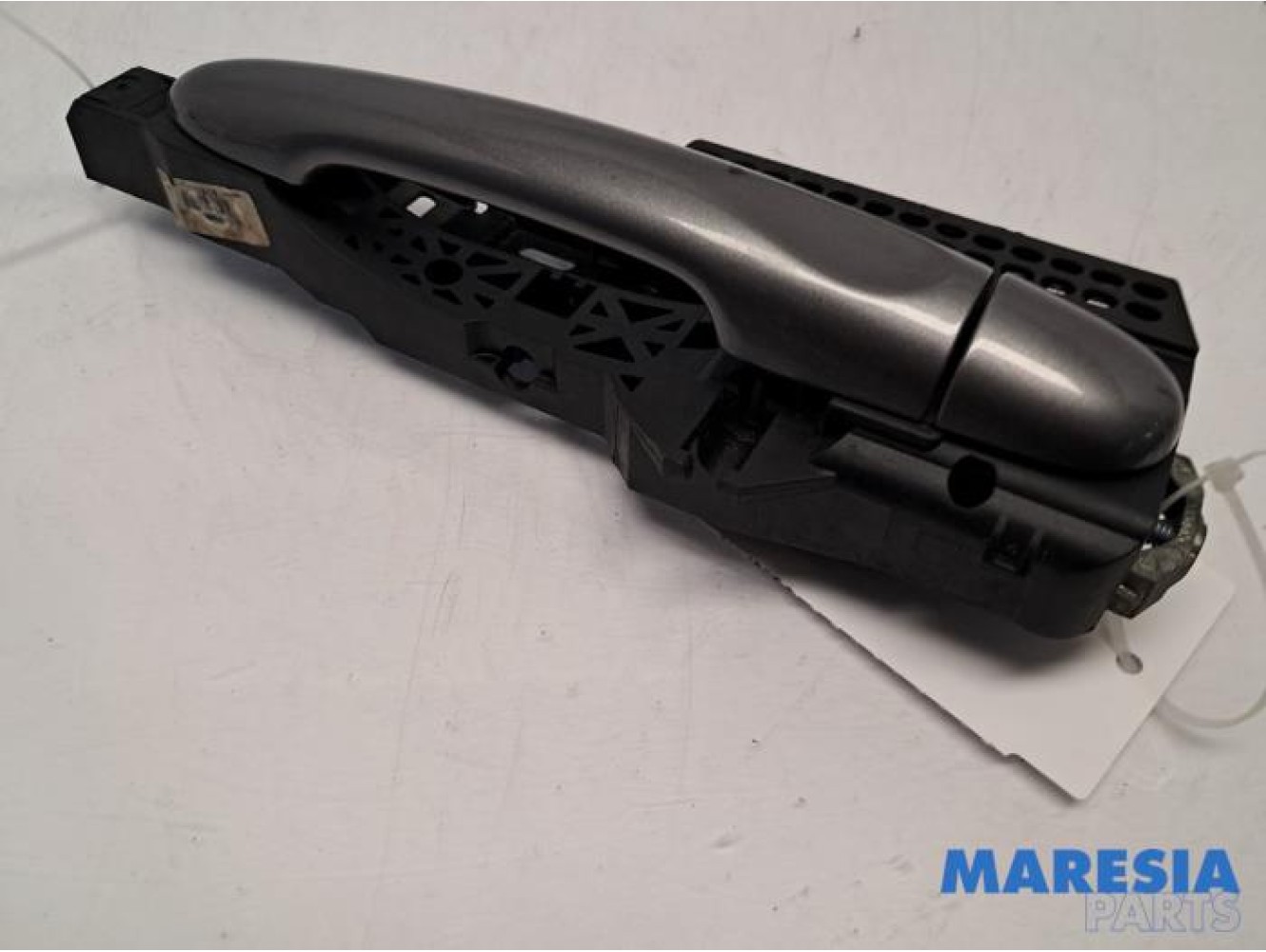 Renault - Clio - Front door handle 4-door, right