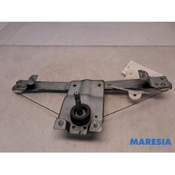 Renault - Clio - Rear door window mechanism 4-door, right