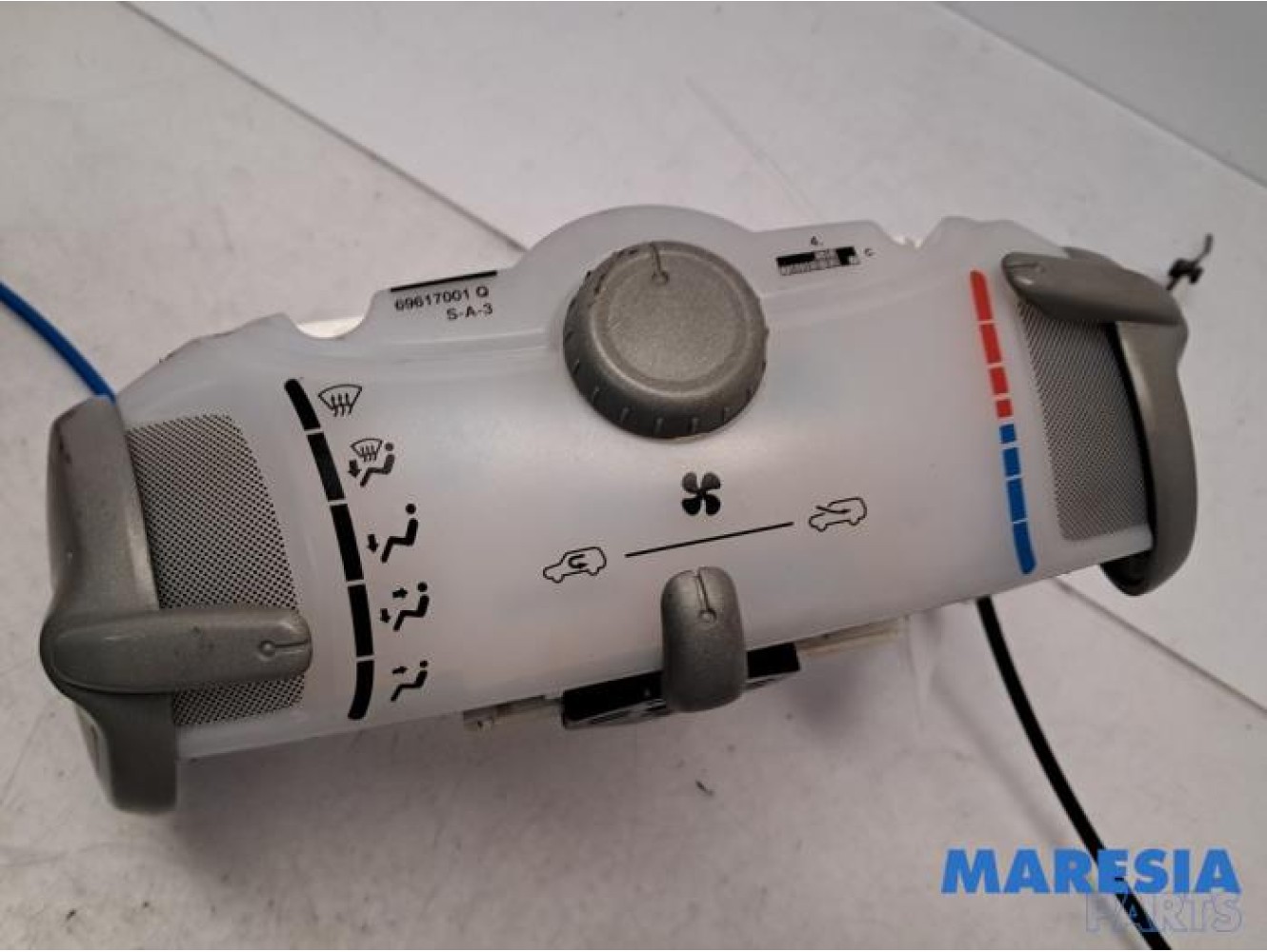 Peugeot - 107 - Heater control panel