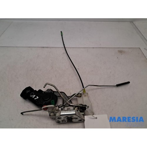 Peugeot - 107 - Door lock mechanism 4-door, front left