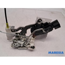 Peugeot - 107 - Front door lock mechanism 4-door, right
