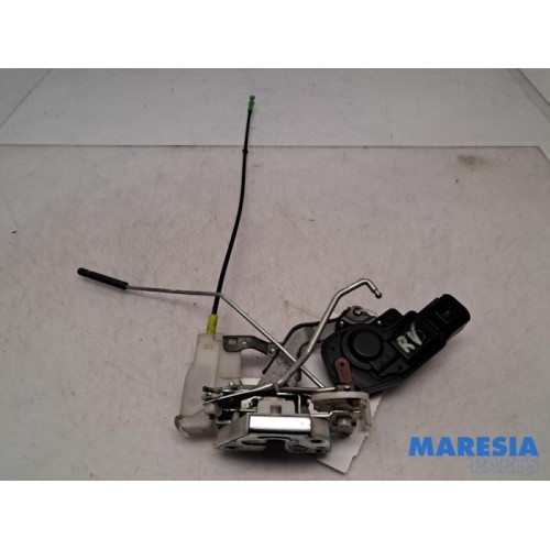 Peugeot - 107 - Front door lock mechanism 4-door, right