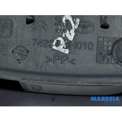 Peugeot - 107 - Elektrisch Raam Schakelaar