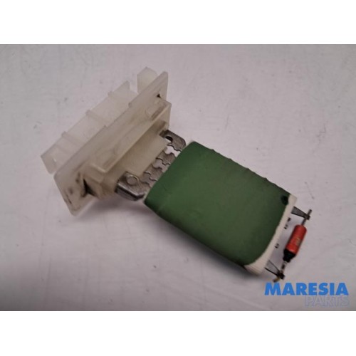 Peugeot - 107 - Heater resistor