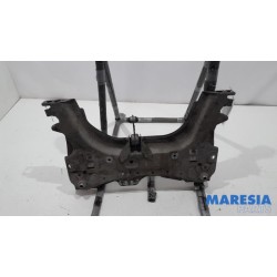 Renault - Clio - Subframe