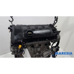 Peugeot - 207 - Engine