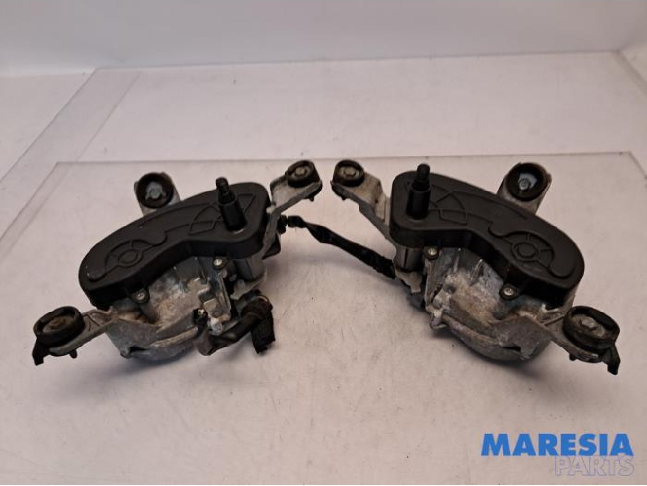 Citroen - C5 - Front wiper motor