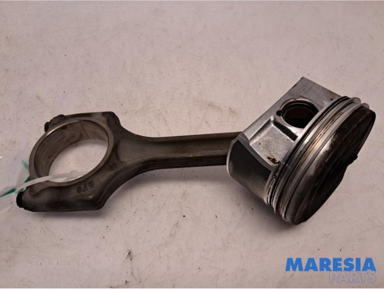 Citroen - DS3 - Connecting rod