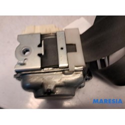 Opel - Vivaro - Front seatbelt, left