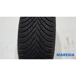 Peugeot - 207 - Tyre