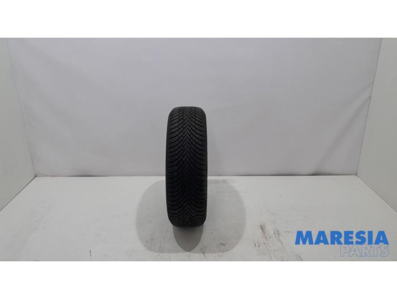 Peugeot - 207 - Tyre