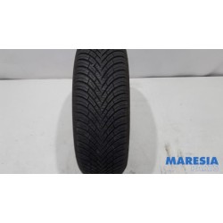 Peugeot - 207 - Tyre