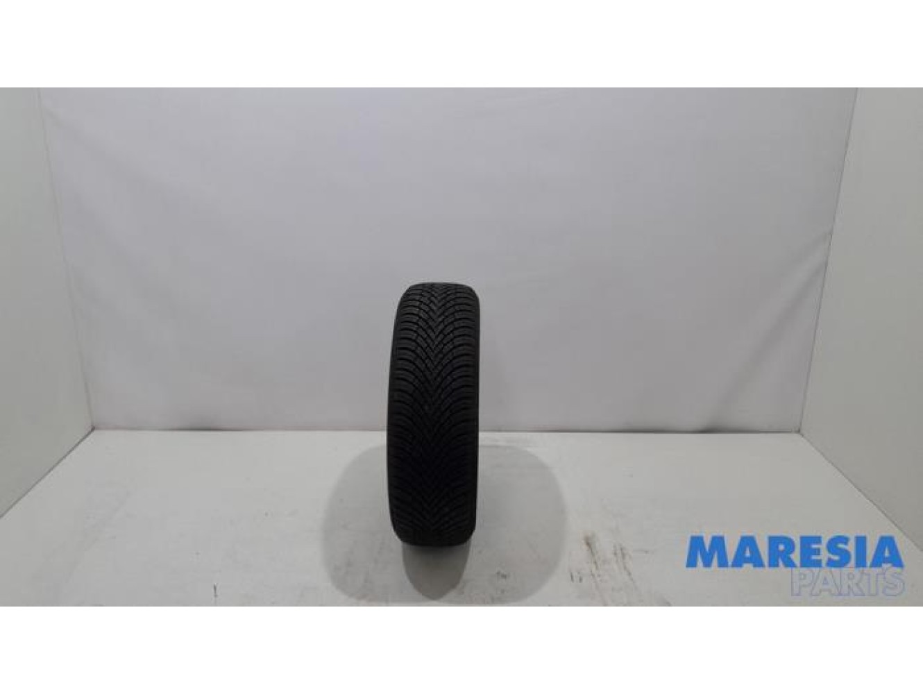 Peugeot - 207 - Tyre